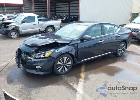 2019 Nissan Altima 2.5 Sv z USA, uszkodzony, nr VIN 1N4BL4DV2KC137901